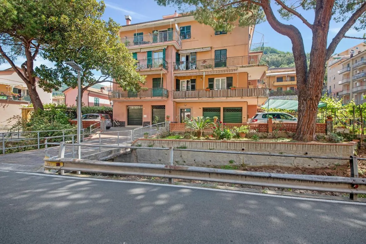 Appartamento Un'oasi al Mare Moneglia